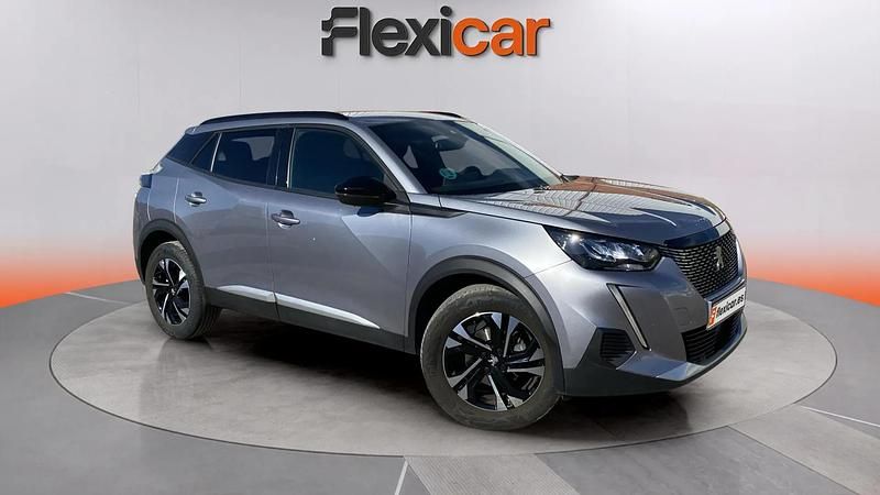 Usado Peugeot 2008 Allure 101 CV (74 kW) 2023 Gris SUV