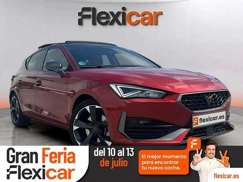 Burdeos Usado 2023 Cupra Leon Berlina | 22.890 € (Precio justo) - Imagen 1/4