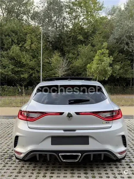 Usado Renault Mégane IV R.S. 280 CV (205 kW) 2018 Gris / plata Berlina