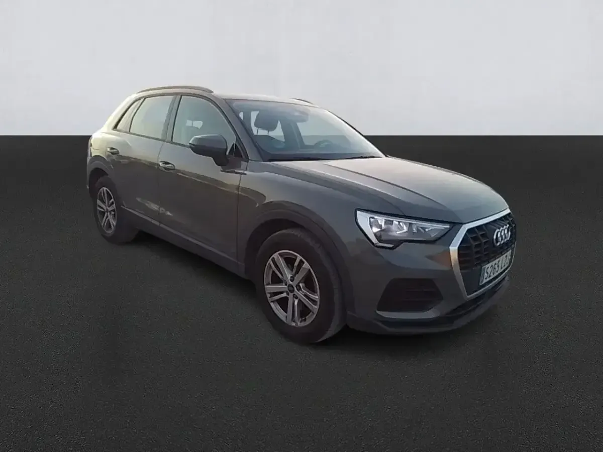 Usado Audi Q3 S-Line 150 CV (110 kW) 2022 Gris SUV