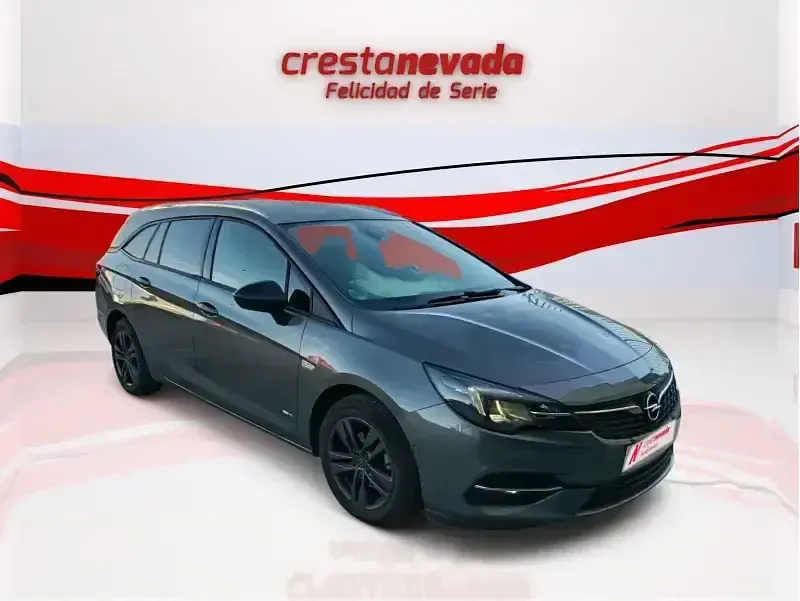 Usado Opel Astra S 145 CV (106 kW) 2022 Gris / plata Familiar