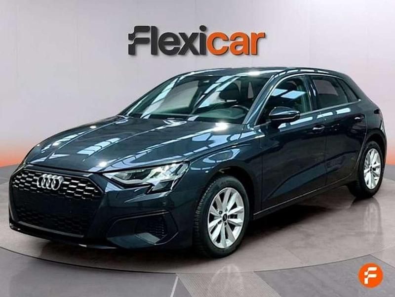 Usado Audi A3 Advanced Plus 110 CV (80 kW) 2023 Gris Berlina