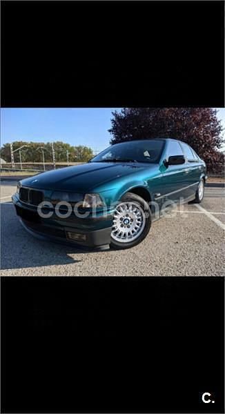 Verde Usado 1996 BMW 320 Sport Line Berlina | 10.000 € - Imagen 1/4