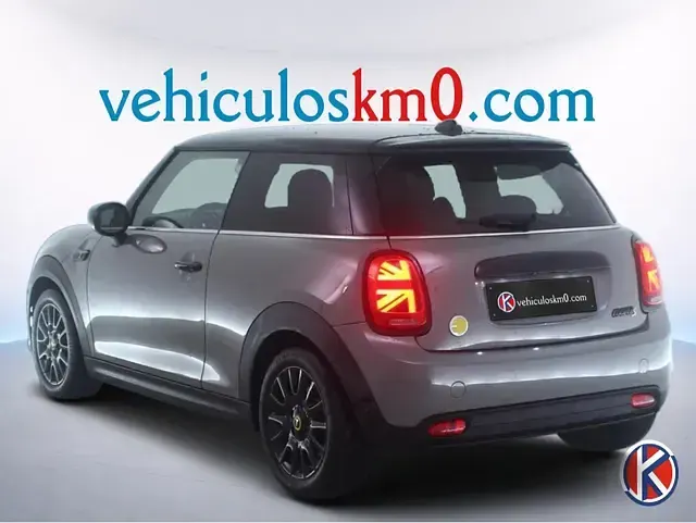Usado Mini Cooper SE 135 kW (184 CV) 2022 Gris Utilitario