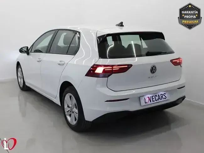 Usado VW Golf VII Life 116 CV (85 kW) 2021 Blanco Utilitario