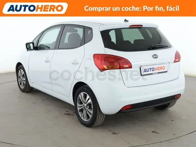 Usado Kia Venga 125 CV (91 kW) 2018 Blanco Utilitario