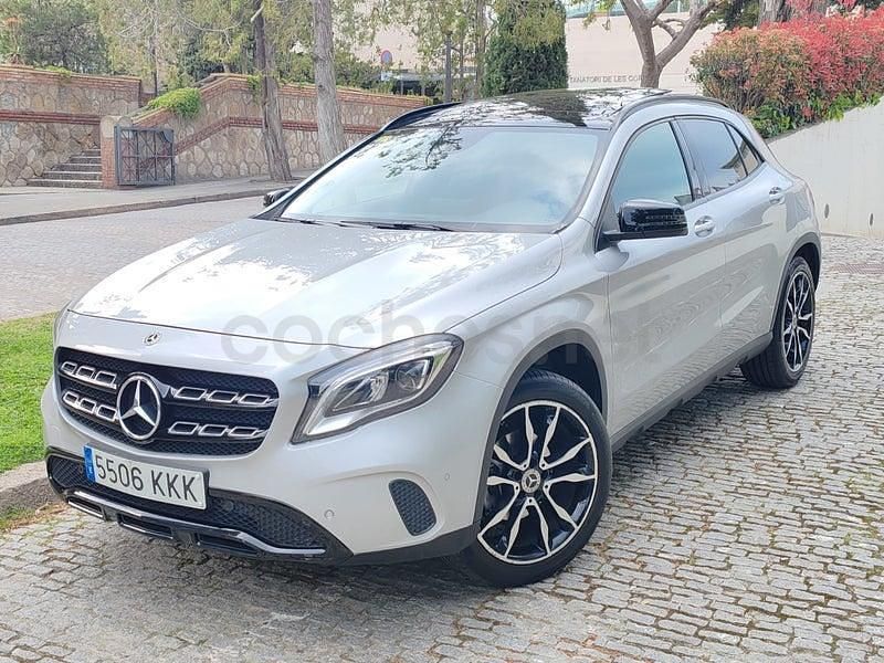 Usado Mercedes GLA220 177 CV (130 kW) 2018 Gris / plata SUV