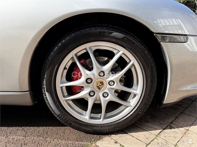 Usado Porsche Boxster 228 CV (167 kW) 2004 Gris / plata Descapotable
