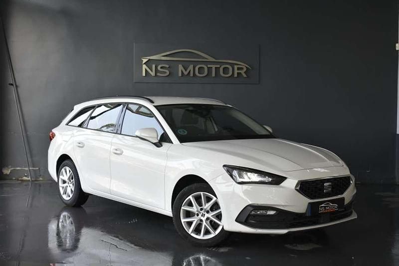 Usado Seat Leon ST Reference 116 CV (85 kW) 2021 Blanco Familiar