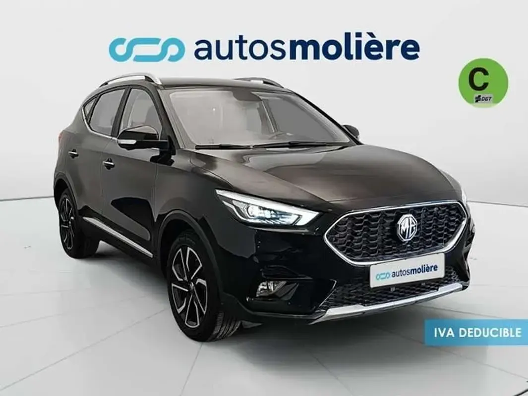 Usado MG ZS Luxury 111 CV (81 kW) 2023 Negro SUV