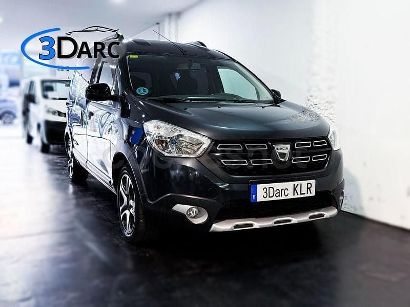 Usado Dacia Dokker 90 CV (66 kW) 2018 Negro Monovolumen