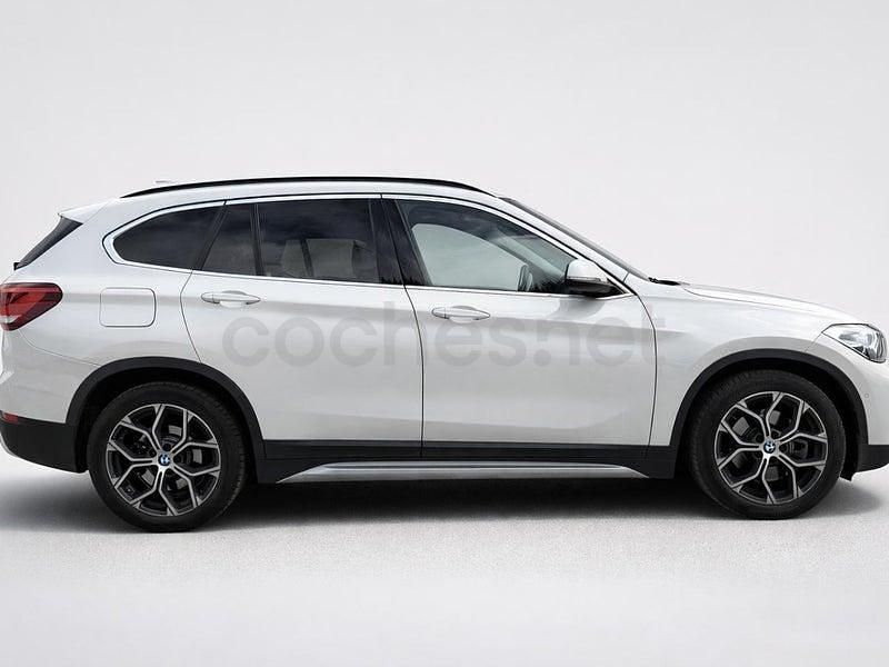 Usado BMW X1 Comfort Edition 220 CV (161 kW) 2020 Blanco SUV