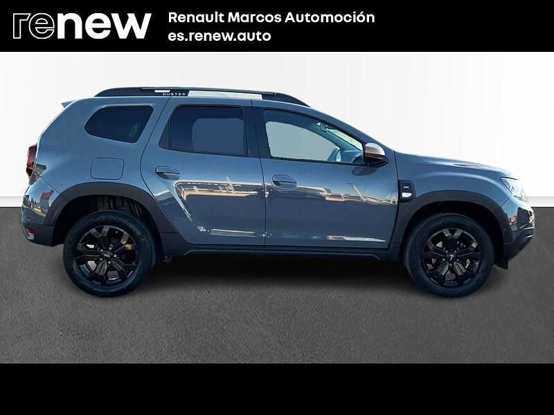Käytetty Dacia Duster Journey 130 HP (95 kW) 2023 Harmaa Katumaasturi