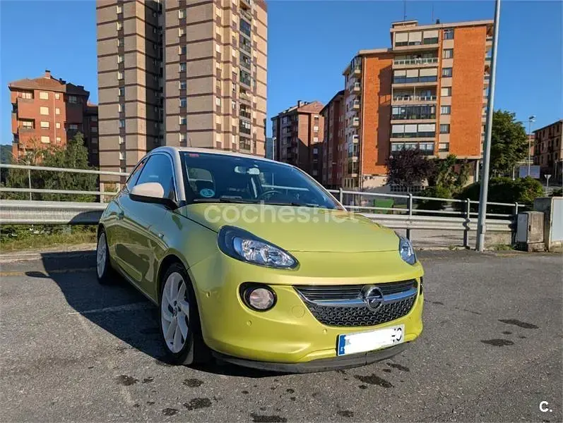 Usado Opel Adam Slam 87 CV (63 kW) 2014 Verde Utilitario