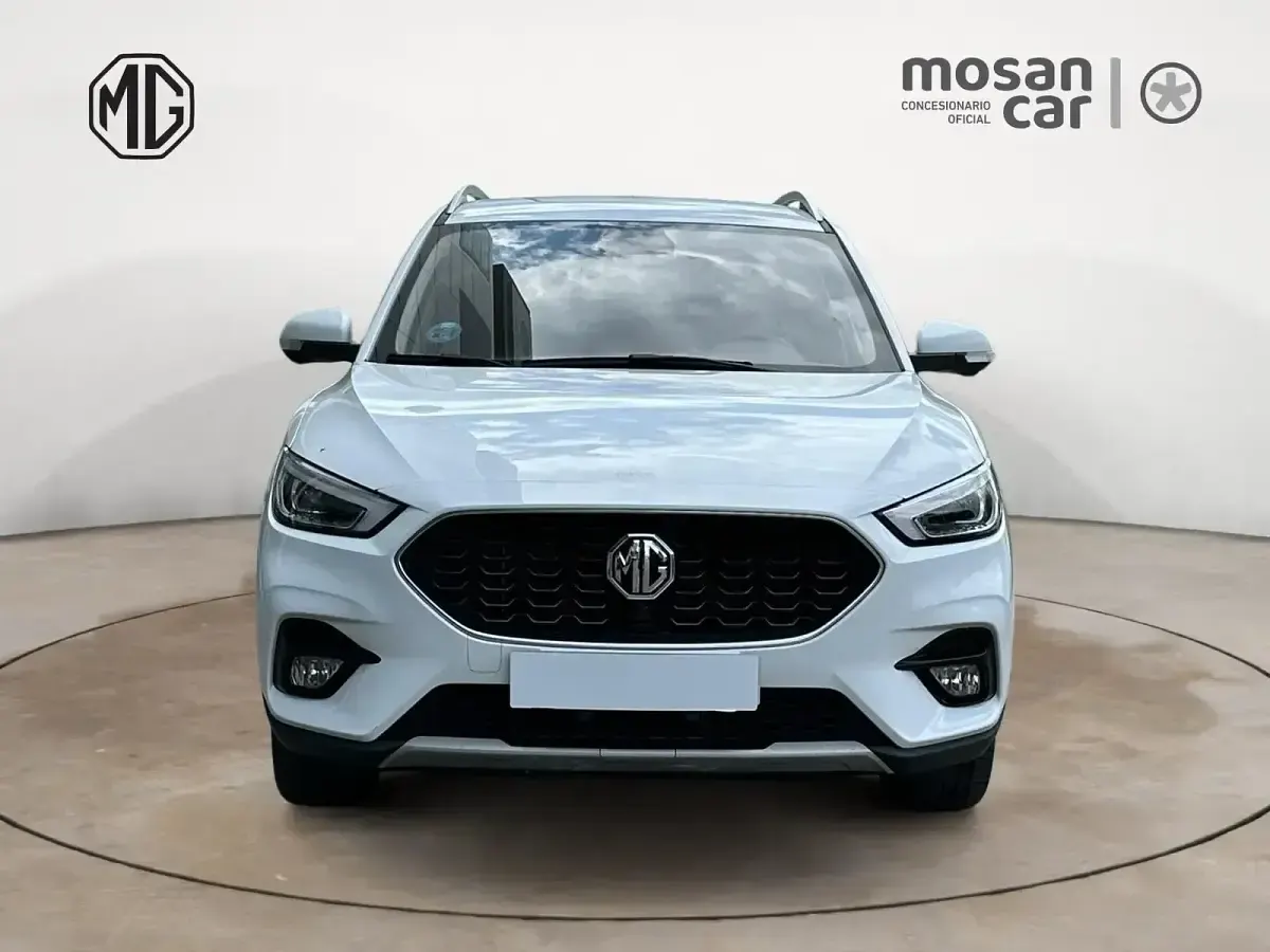 Usado MG ZS Luxury 106 CV (77 kW) 2024 Blanco SUV