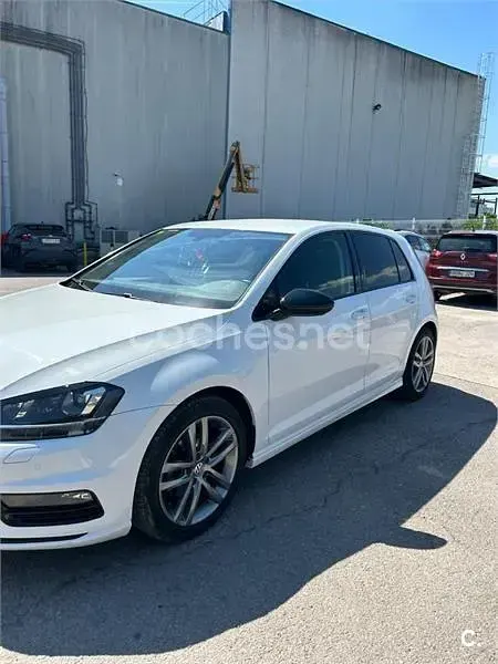 Usado VW Golf VII Sportline 105 CV (77 kW) 2015 Blanco Berlina