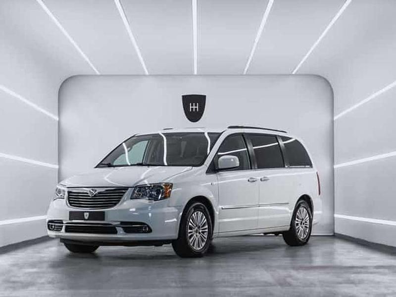 Usado 2012 Lancia Voyager Gold Monovolumen | 11.399 € (Buen precio) - Imagen 1/4