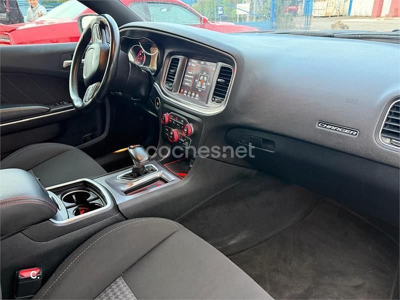 Usado Dodge Charger 485 CV (356 kW) 2023 Naranja Berlina