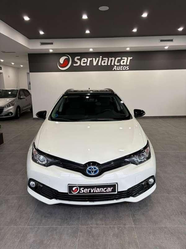 Blanco Usado 2018 Toyota Auris Touring Sports Edition Familiar | 14.900 € (Precio justo) - Imagen 1/4