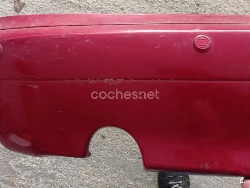 Begagnad Citroën Xsara Exclusive 110 HK (80 kW) 2002 Röd Sedan