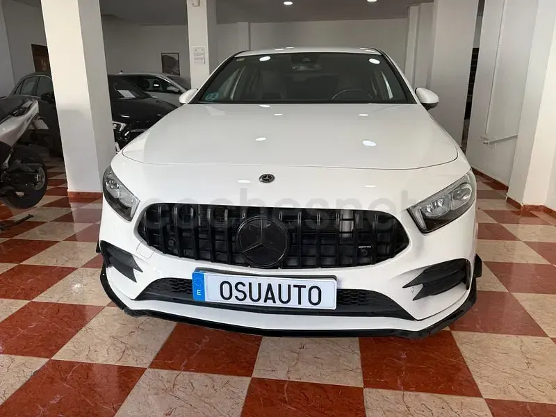 Usado Mercedes A200 163 CV (119 kW) 2019 Blanco Berlina