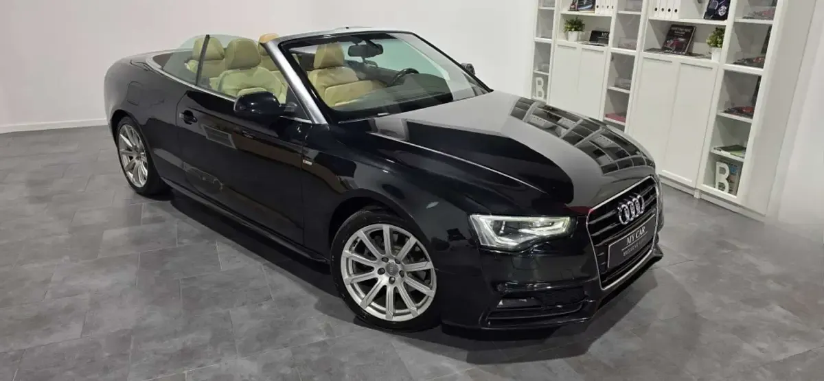Usado Audi A5 Cabriolet Exclusive 170 CV (125 kW) 2012 Negro Descapotable