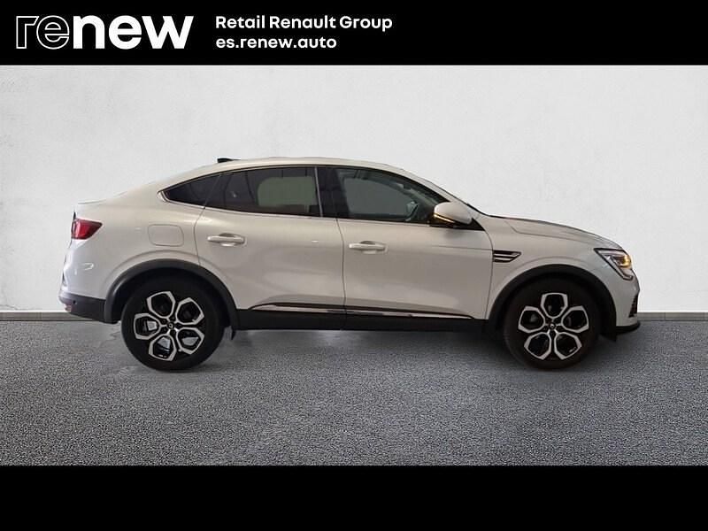 Usado Renault Arkana Zen 140 CV (102 kW) 2022 Blanco SUV