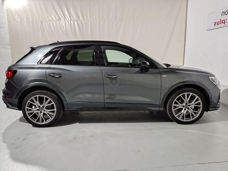 Usado Audi Q3 150 CV (110 kW) 2024 Gris SUV