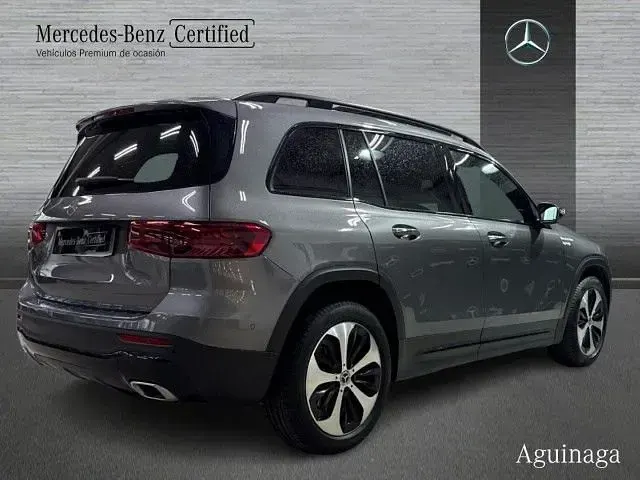 Usado Mercedes GLB200 150 CV (110 kW) 2024 Gris montaña SUV