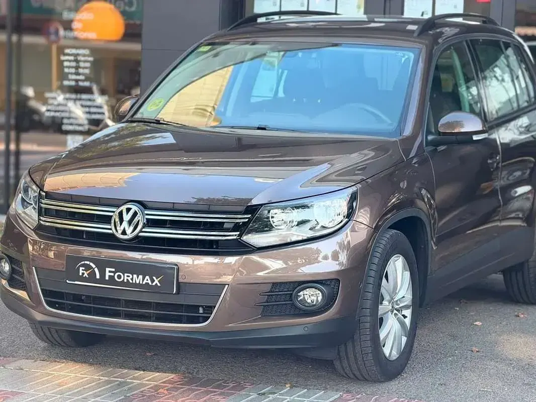 Usado VW Tiguan 140 CV (102 kW) 2014 Marrón SUV