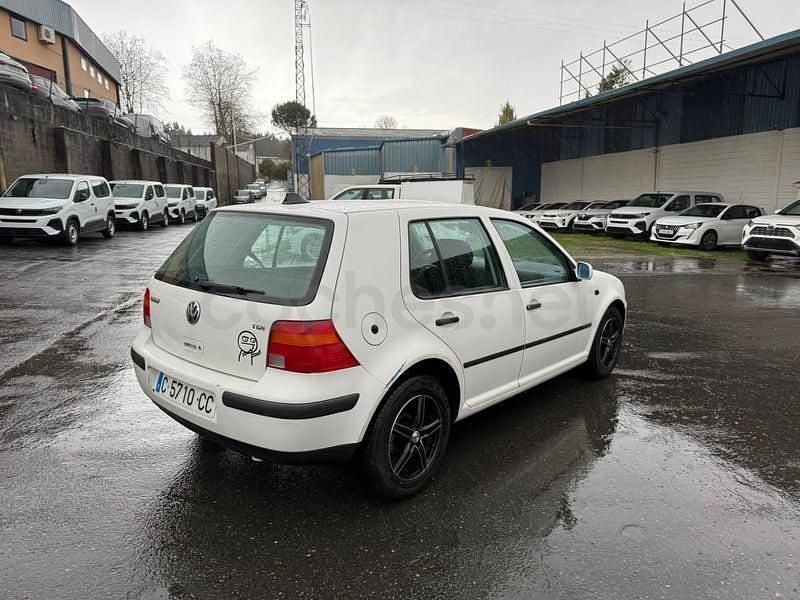 Usado VW Golf IV Conceptline 90 CV (66 kW) 2000 Blanco Berlina