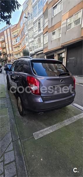 Usado Ssangyong (KGM) Korando Limited 149 CV (109 kW) 2014 Gris / plata SUV