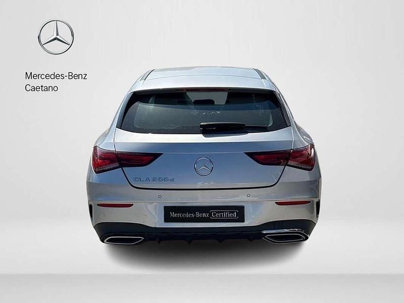 Käytetty Mercedes CLA200 Shooting Brake 150 HP (110 kW) 2023 Hopea Farmari