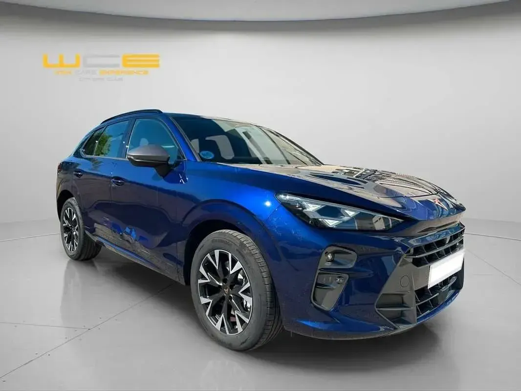 Usado Cupra Terramar 204 CV (150 kW) 2025 Azul SUV