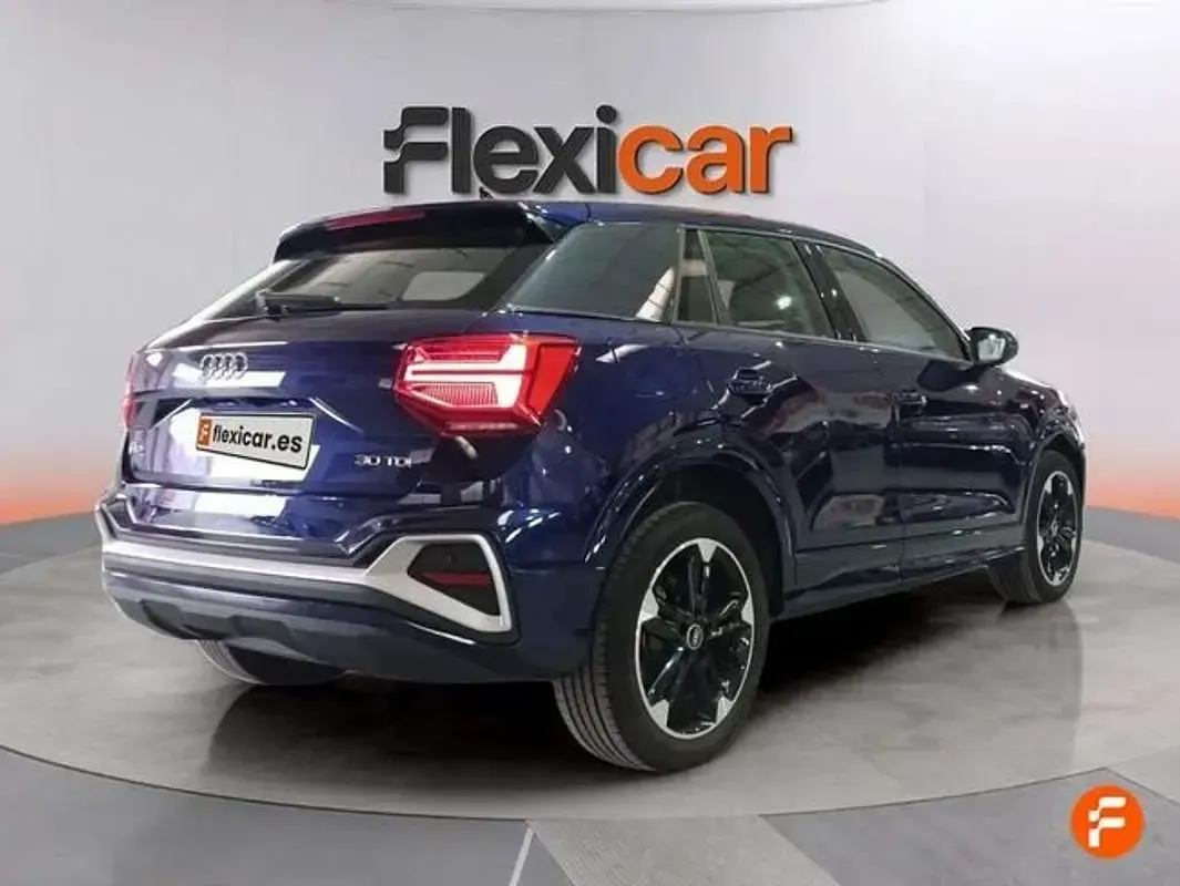 Usado Audi Q2 Advanced Plus 116 CV (85 kW) 2021 Azul SUV