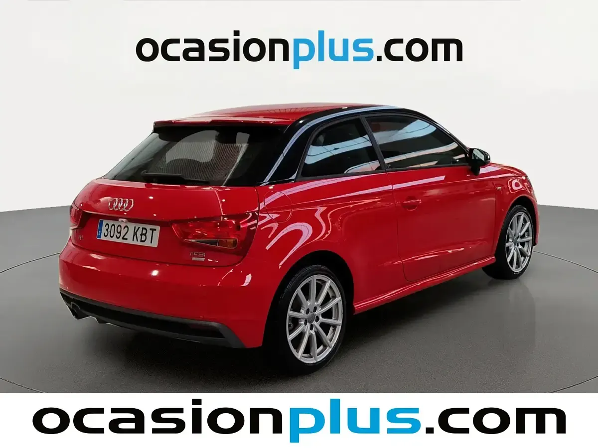 Usado Audi A1 95 CV (69 kW) 2017 Rojo Utilitario