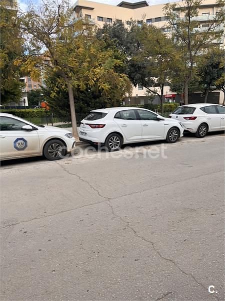 Usado Renault Mégane IV Zen 130 CV (95 kW) 2016 Blanco Berlina