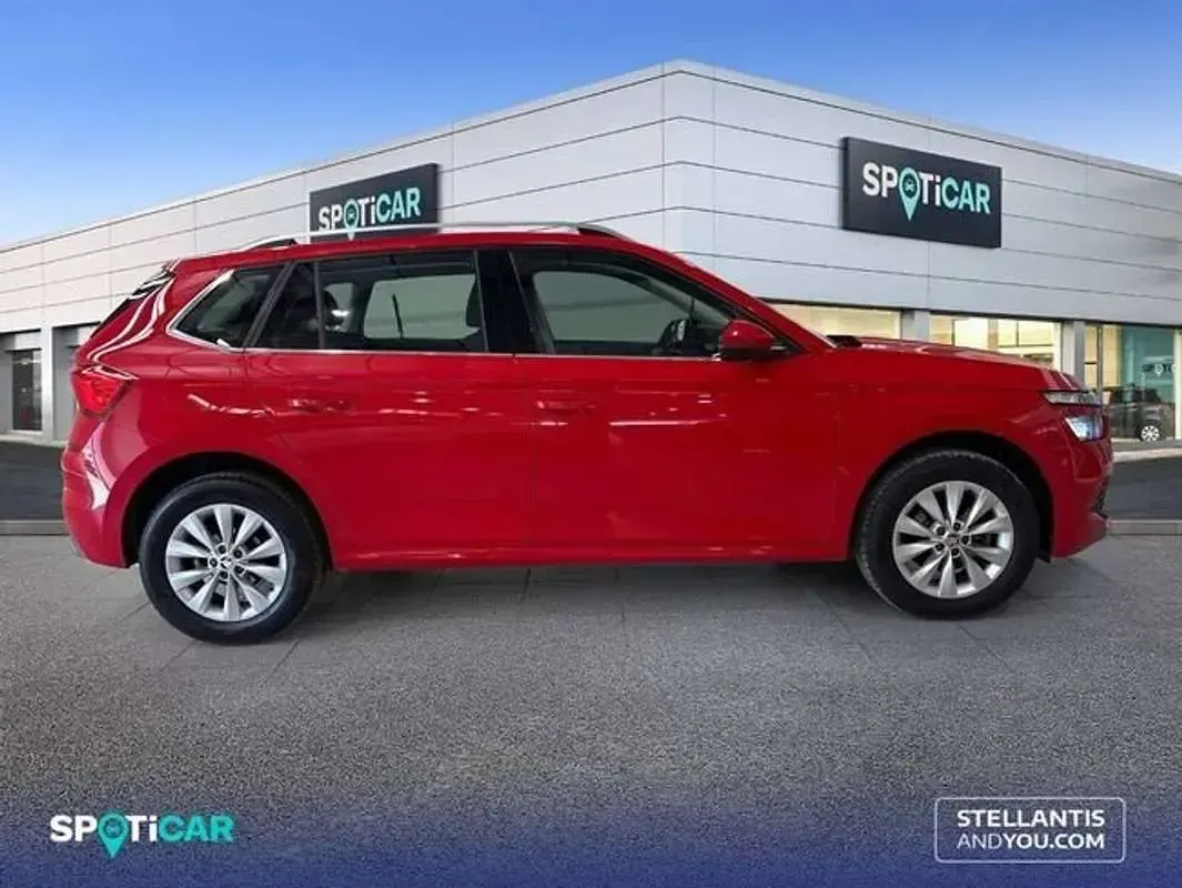 Usado Skoda Kamiq Style 116 CV (85 kW) 2020 Rojo SUV
