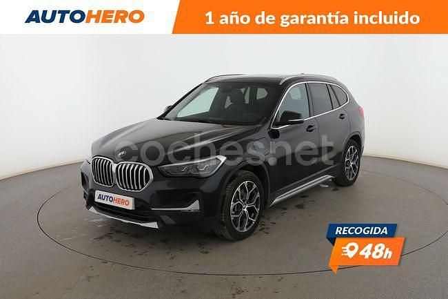 Negro Usado 2021 BMW X1 Sport Line SUV | 26.099 € (Un poco caro) - Imagen 1/3