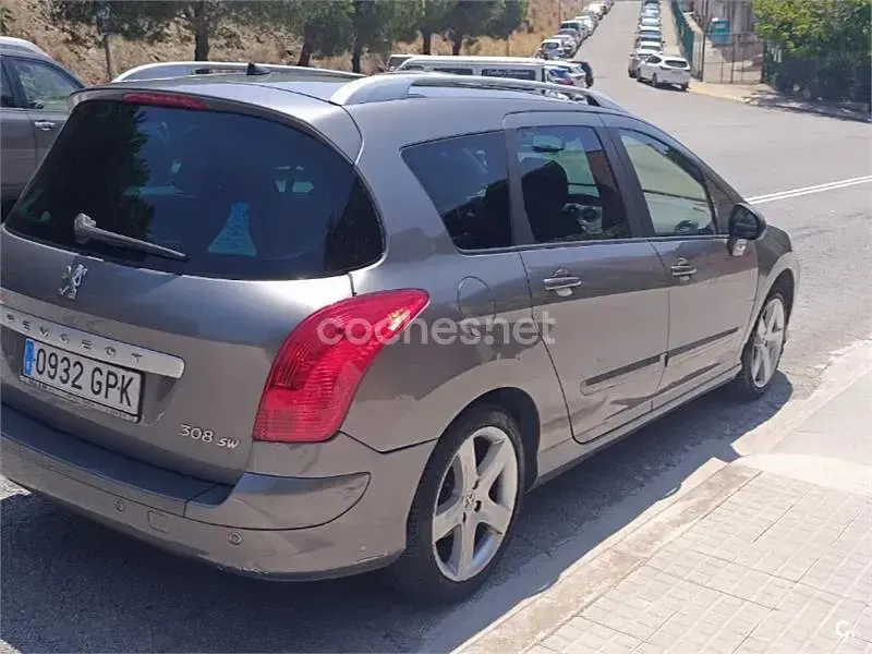 Usado Peugeot 308 SW Premium 150 CV (110 kW) 2009 Gris / plata Familiar