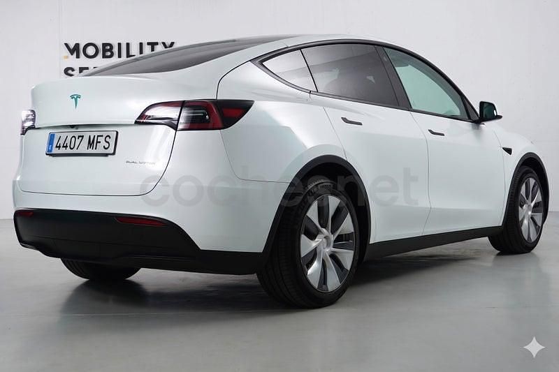 Usado Tesla Model Y 378 kW (514 HP) 2023 Eléctrico SUV