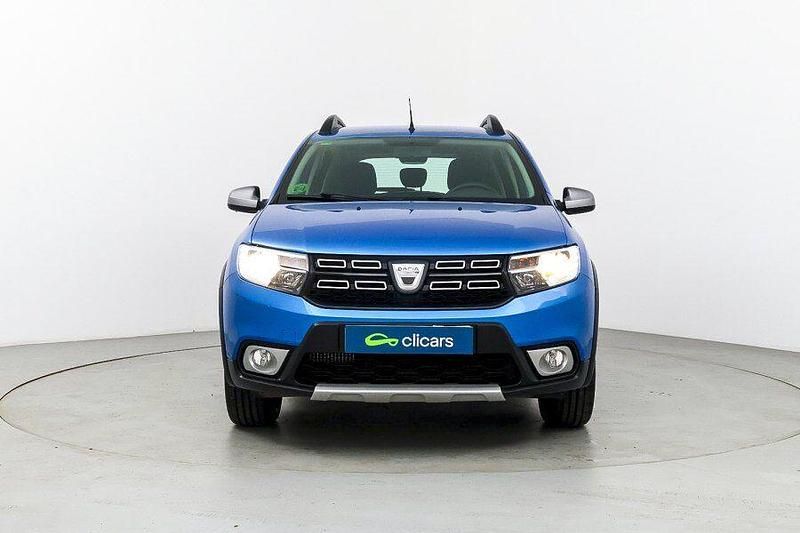 Usado Dacia Sandero Stepway Ambiance 90 CV (66 kW) 2017 Azul Berlina
