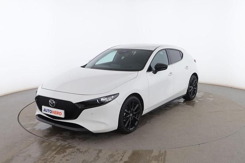 Blanco Usado 2022 Mazda 3 Homura-Line Utilitario | 24.399 € (Precio justo) - Imagen 1/3