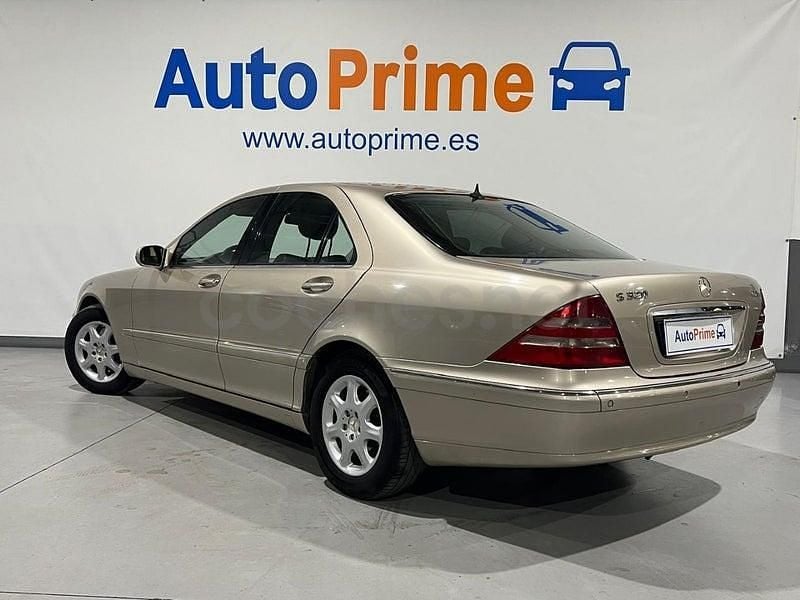 Usado Mercedes S320 197 CV (144 kW) 2000 Beige Berlina