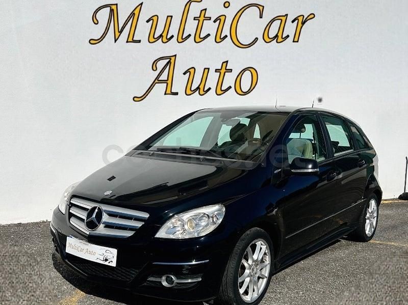 Usado Mercedes B160 Sport Edition 95 CV (69 kW) 2011 Negro Monovolumen