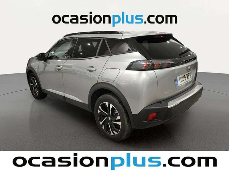 Usado Peugeot 2008 Allure 101 CV (74 kW) 2023 Gris SUV