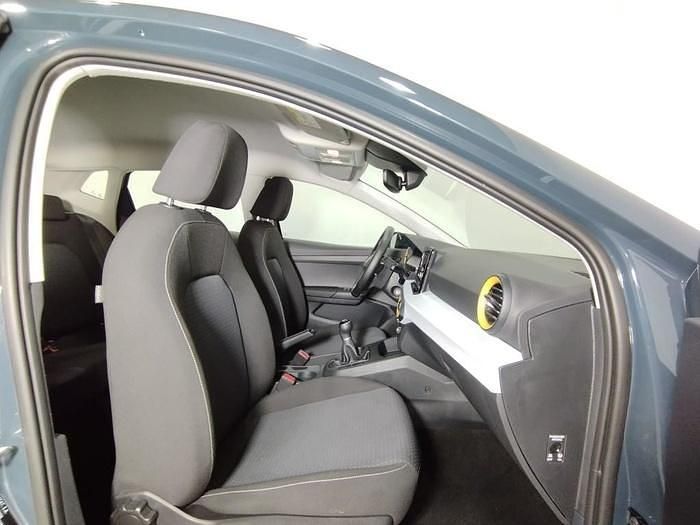 Usado Seat Ibiza Style 80 CV (58 kW) 2025 Azul Berlina