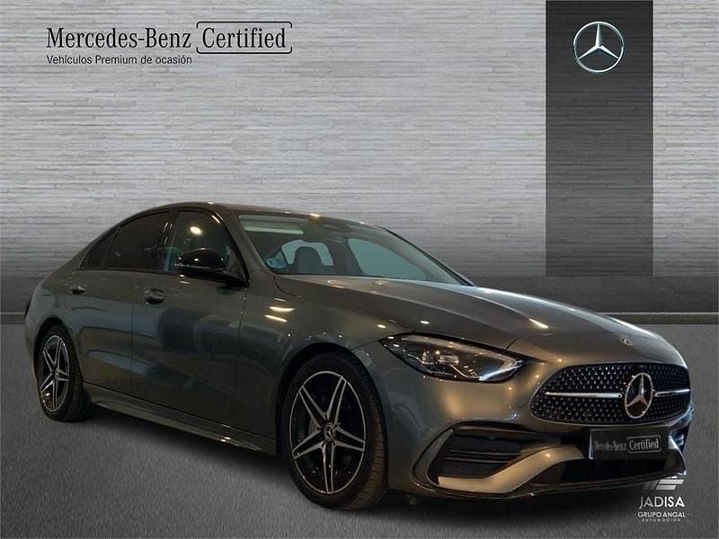 Usado Mercedes C200 163 CV (119 kW) 2025 Gris Berlina