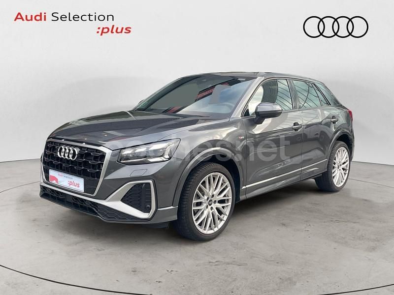 Gris / plata Usado 2025 Audi Q2 Ambiente SUV | 36.900 € (Un poco caro) - Imagen 1/4