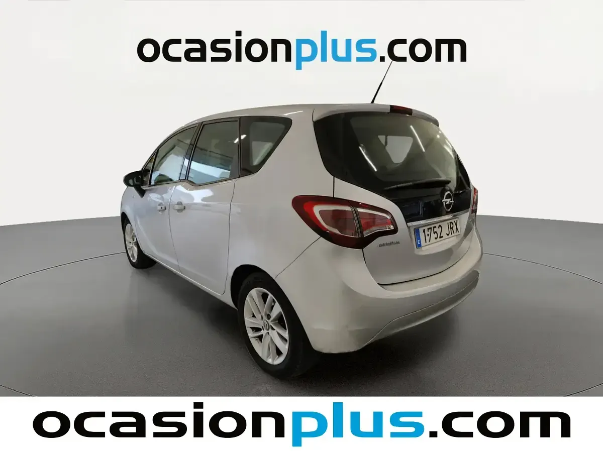 Usado Opel Meriva Selective 120 CV (88 kW) 2016 Gris Monovolumen